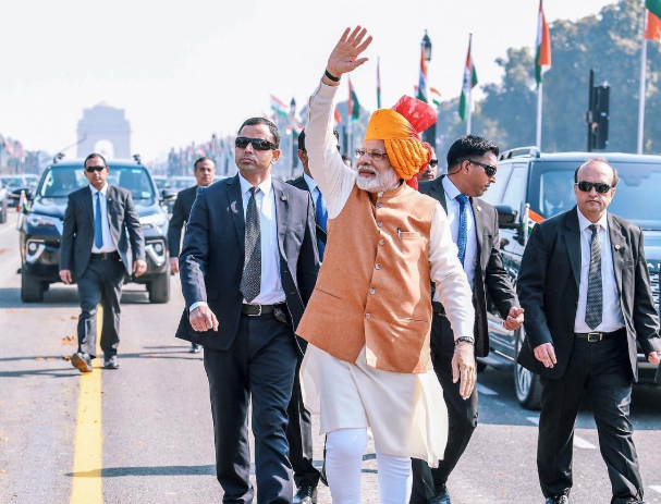 Lok Sabha 2019, Bollywood Celebrities congratulates PM Modi for Historic Win