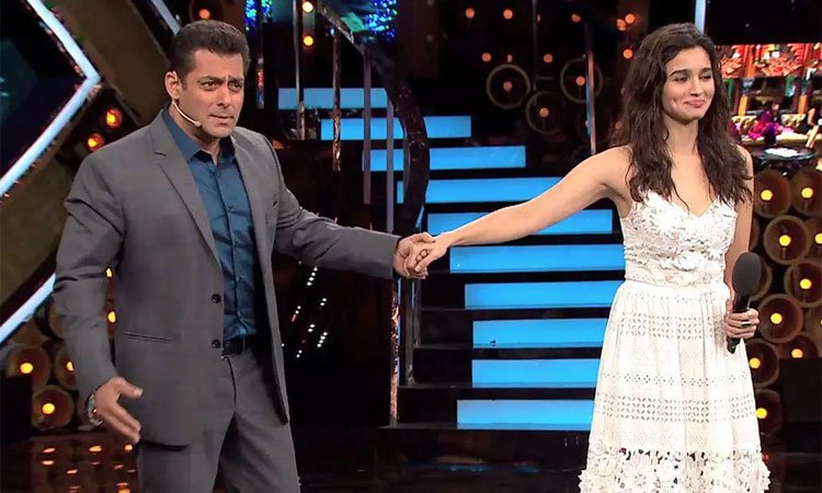 Salman Khan steps out from Inshallah to avoid kissing scenes with Alia Bhatt?